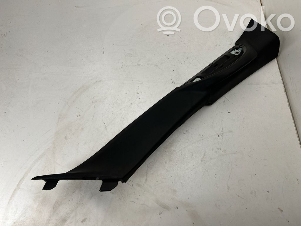 Chrysler Pacifica (A) pillar trim 