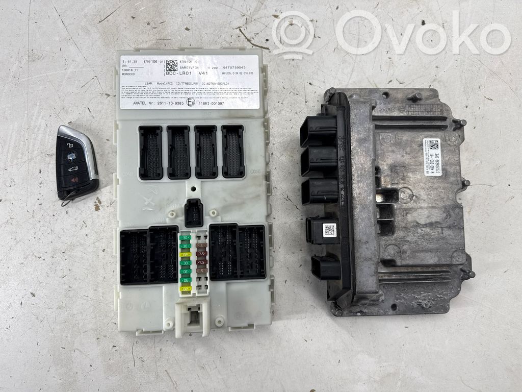 Komputer / Sterownik ECU i komplet kluczy   8489653,0261S19767,171239830