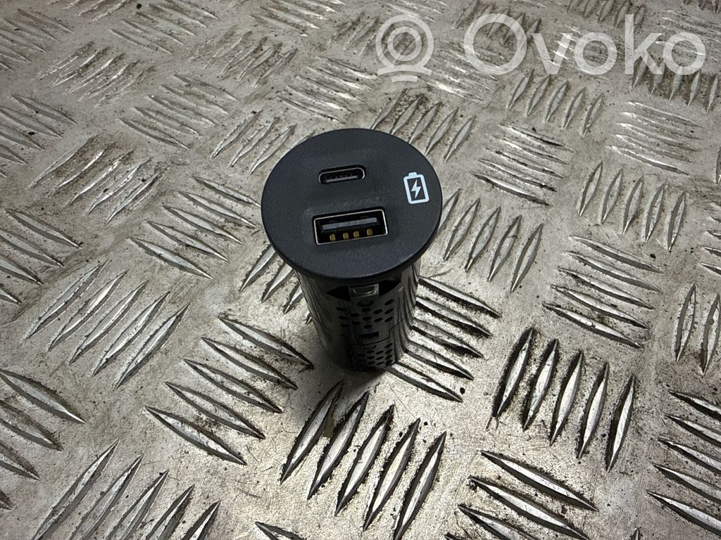 Ford Escape IV USB-Anschluss 