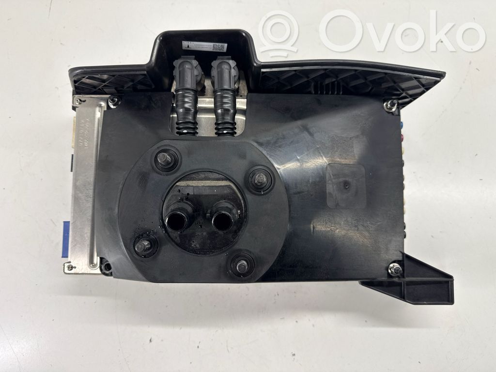 Tesla Model 3 Inne wyposażenie elektryczne 