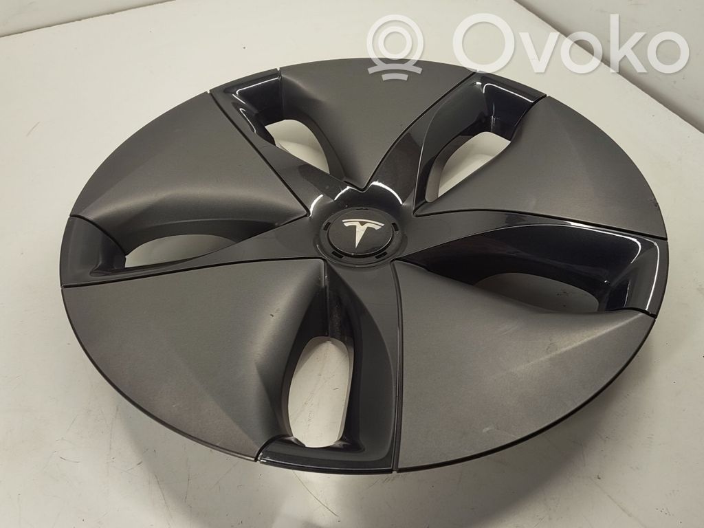 Tesla Model 3 R17-pölykapseli 