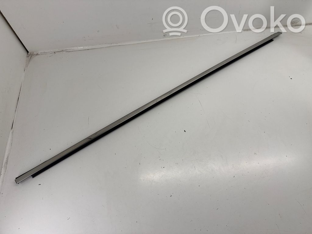 Volkswagen Tiguan Allspace Listwa drzwi przednich 