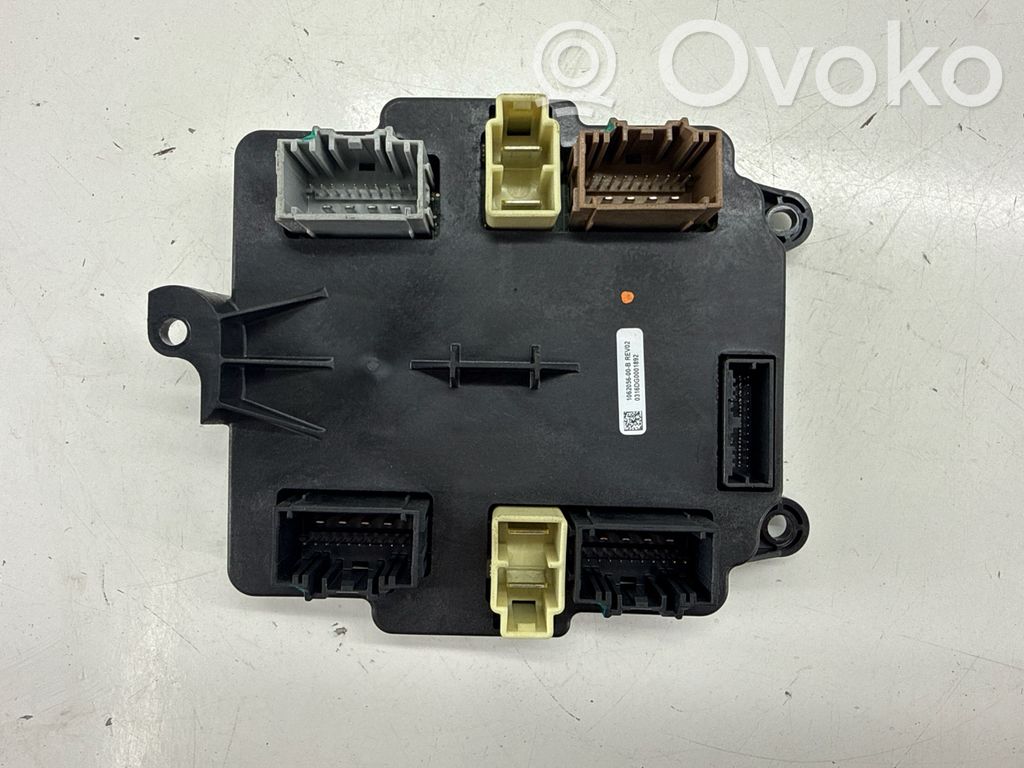Tesla Model X Unité de commande module de porte 