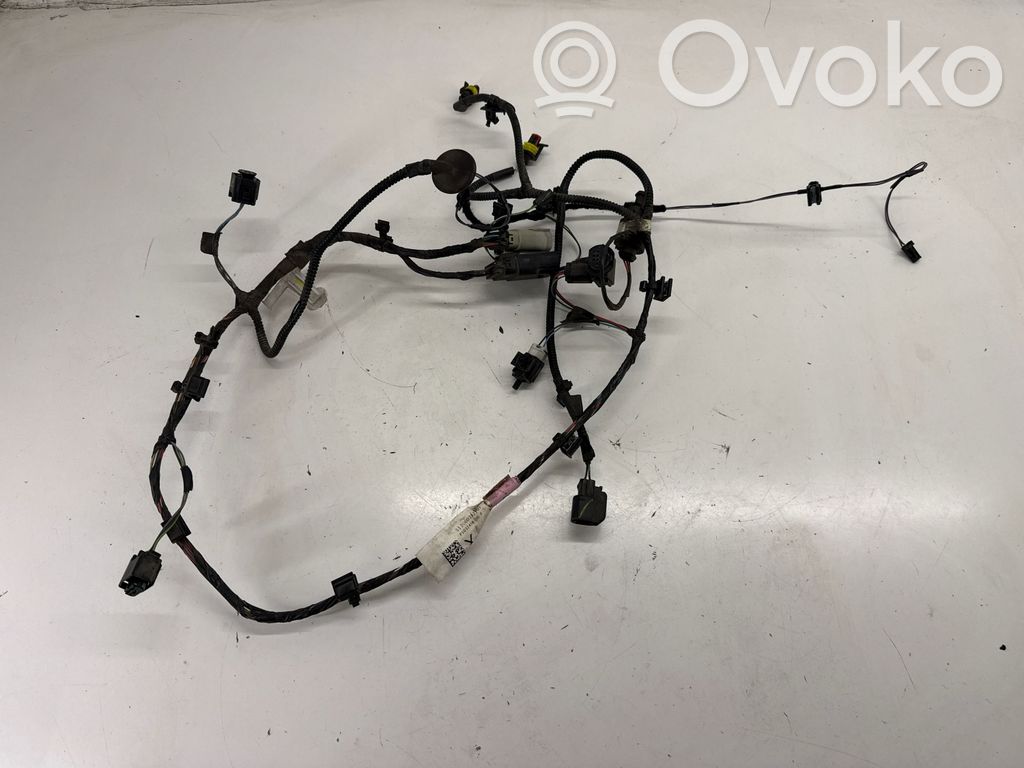 Otros cableados   103243800F,105574700E