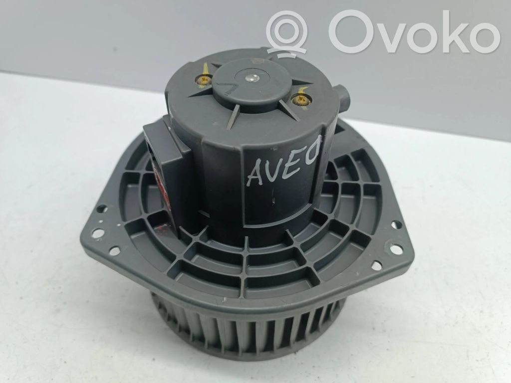 Chevrolet Aveo Lämmittimen puhallin 