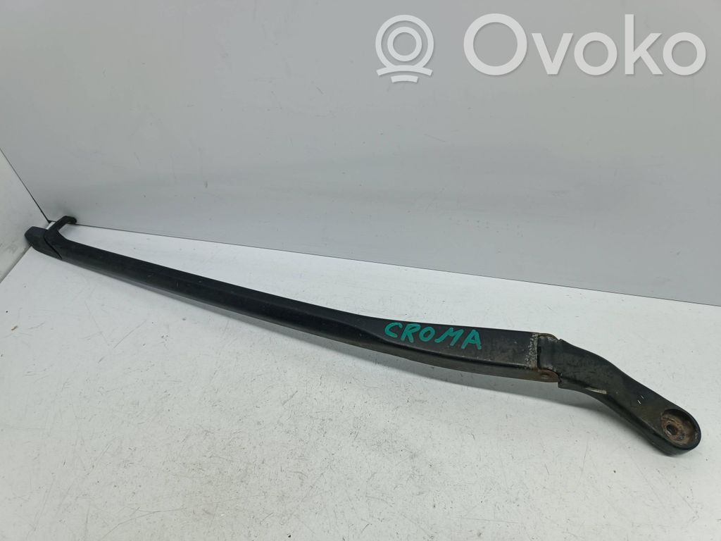 Fiat Croma Priekinio stiklo valytuvų kojelė 