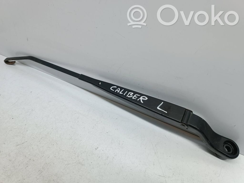 Front wiper blade arm   D1823,7158NWB