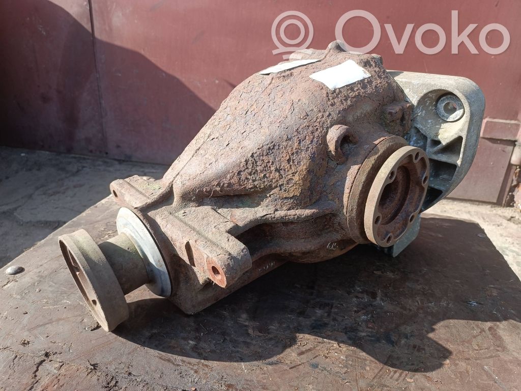 BMW 7 E65 E66 Rear differential 