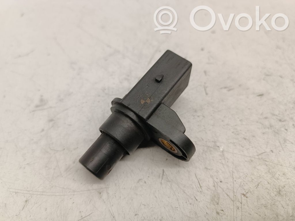 BMW 3 E46 Camshaft speed sensor 