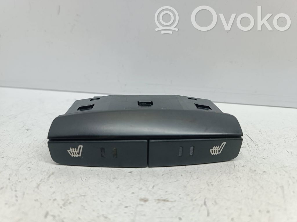 KIA Rio Interruptor de calefacción del asiento 