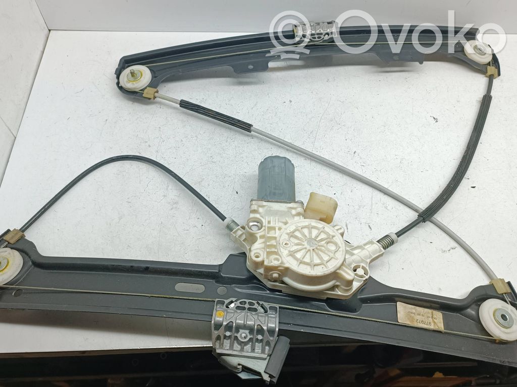 BMW 5 E60 E61 Alzacristalli della portiera anteriore con motorino 