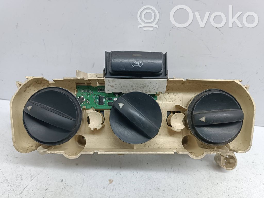 Toyota Corolla E120 E130 Climate control unit 