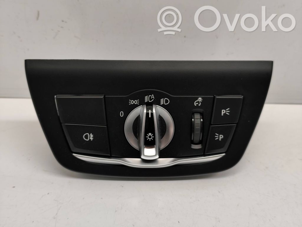 Light switch   5A67870,61319472965,LB5A6787001,18347910,61316995032,61319363286