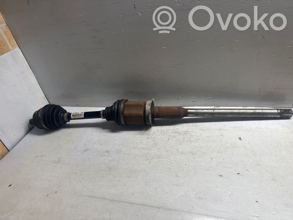 Volvo XC40 Planetară față 