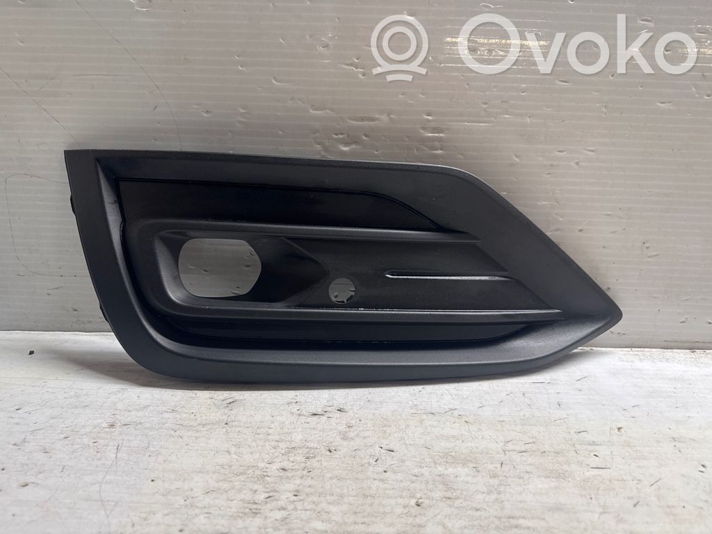 Volvo V60 Moldura/rejilla de la luz antiniebla delantera 