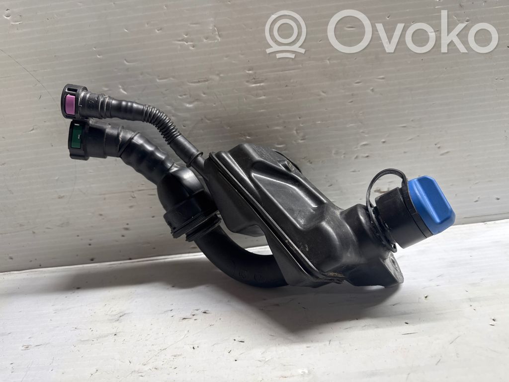 AdBlue-nestesäiliö   32139159