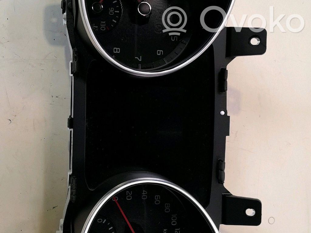 KIA Xceed Nopeusmittari (mittaristo) 
