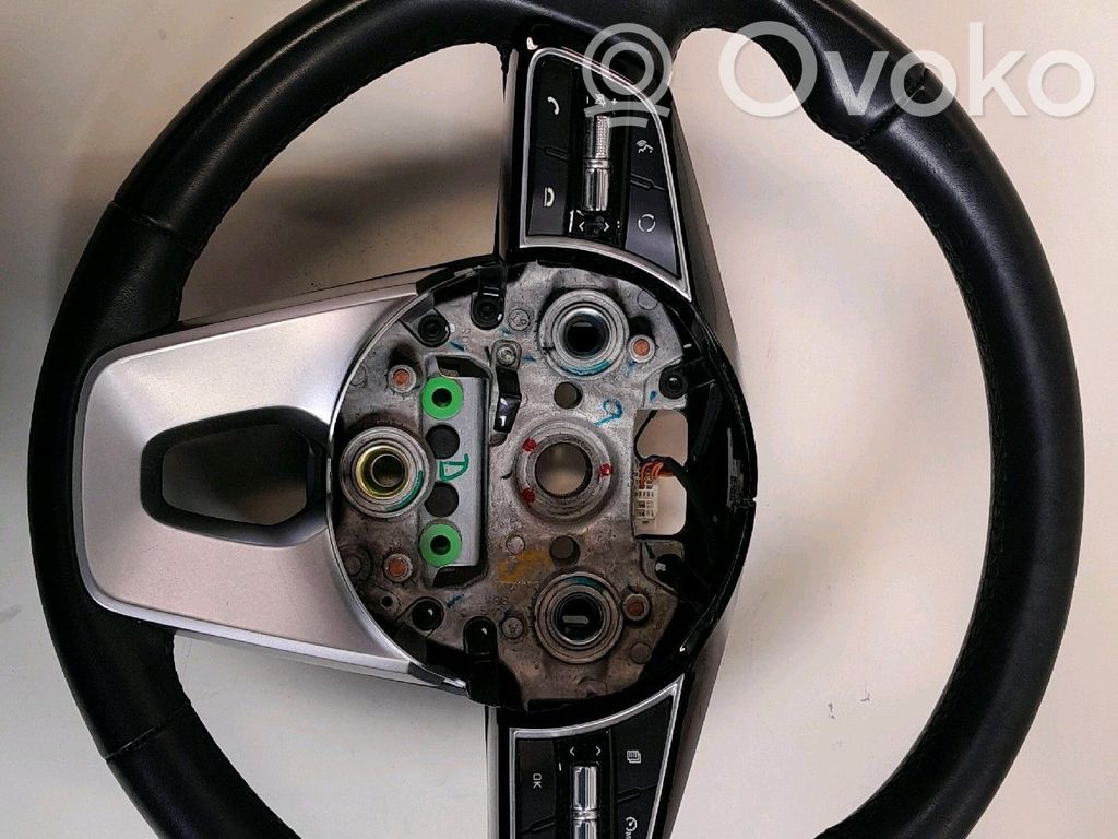 KIA Xceed Stūre 