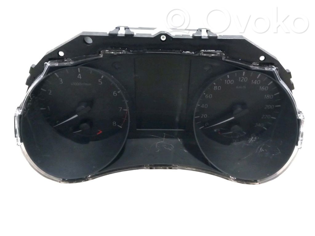 Nissan Qashqai Vitezometru (grup de instrumente) 