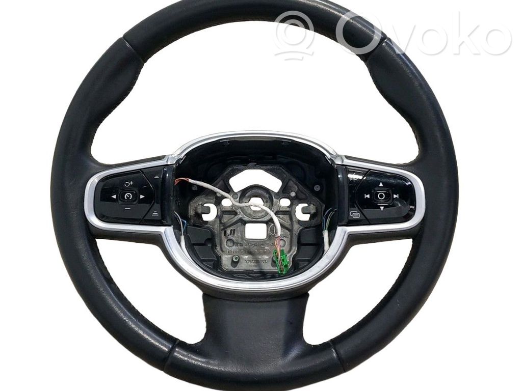 Lenkrad   31407813