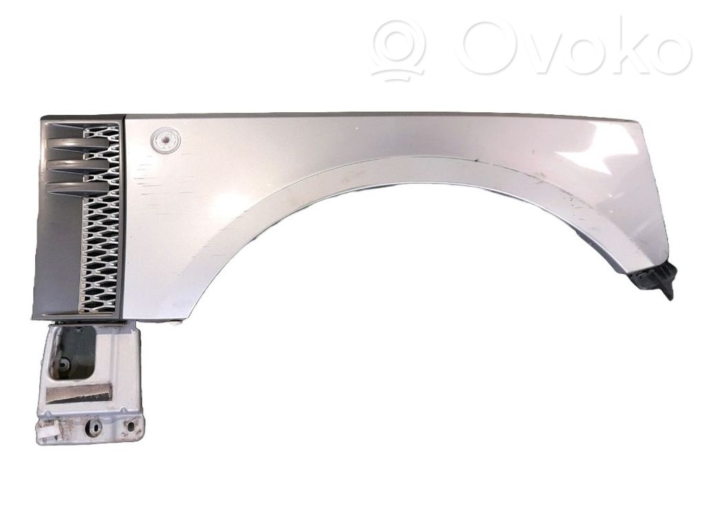 Land Rover Range Rover Sport L320 Błotnik przedni 