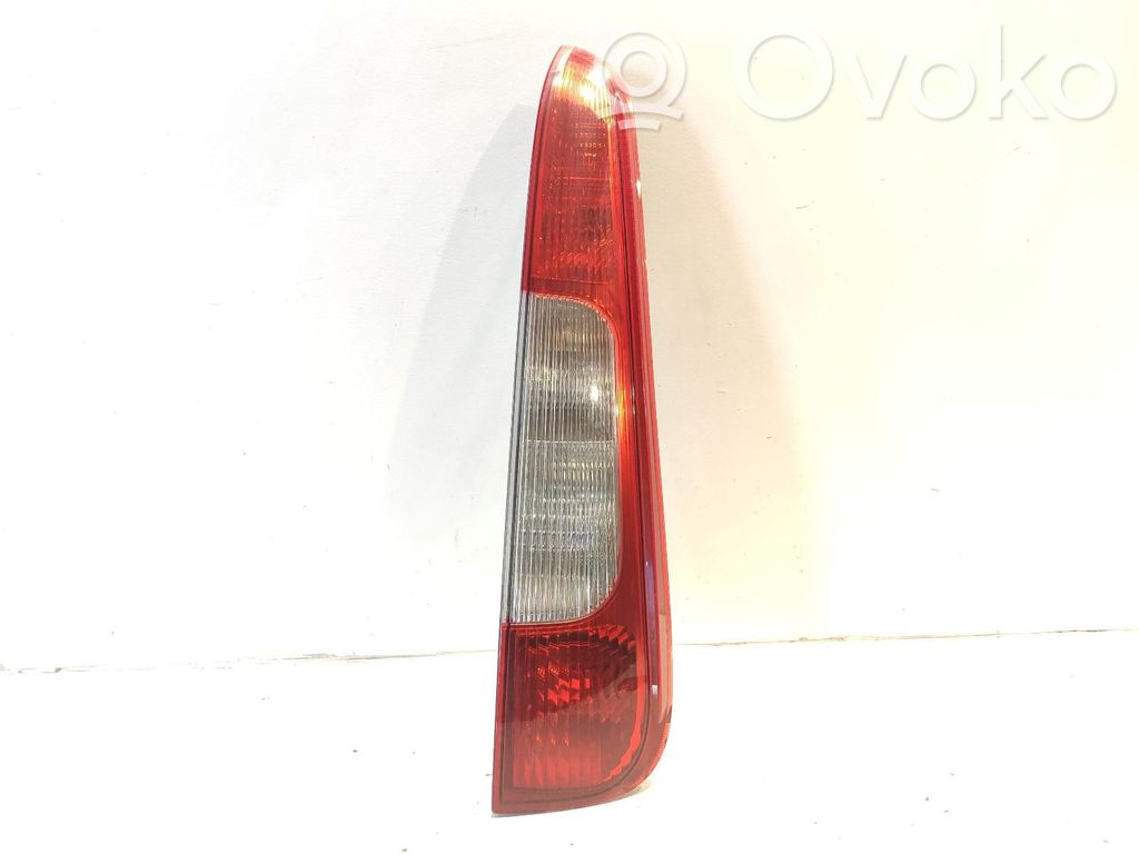 Ford Focus C-MAX Lampă spate în caroserie 