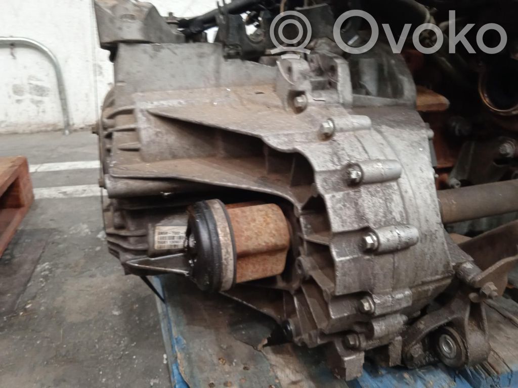Ford Focus C-MAX Cutie viteze manuală cu 5 trepte 