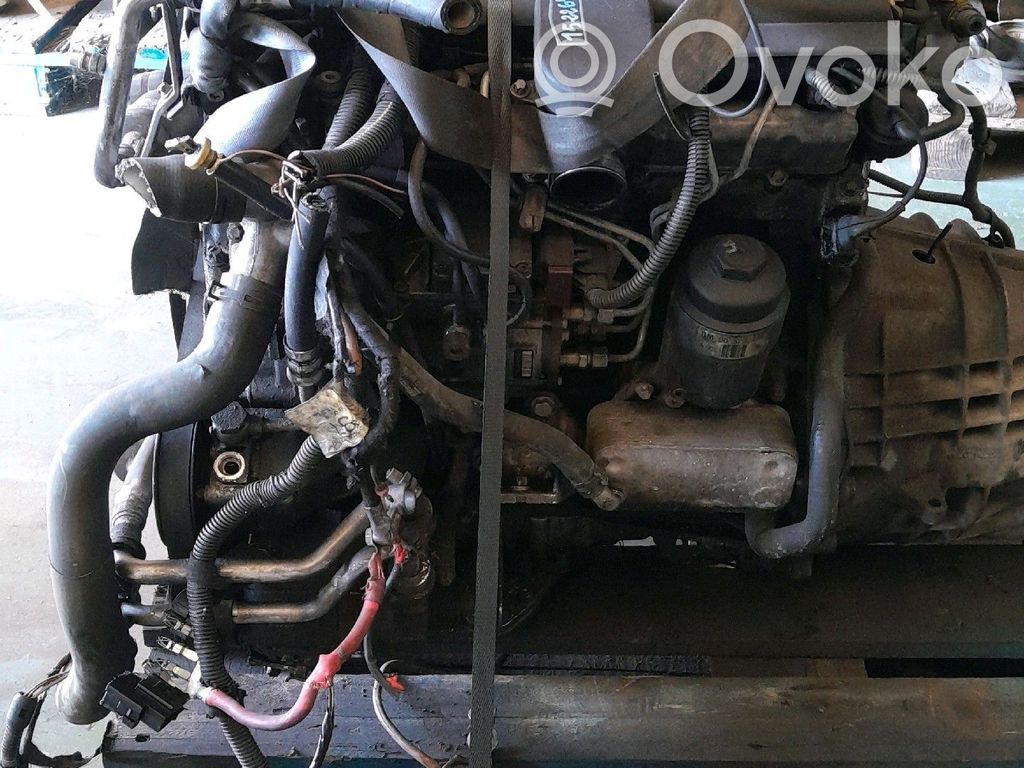 Manualna 5-biegowa skrzynia biegów   90523773,R25R28