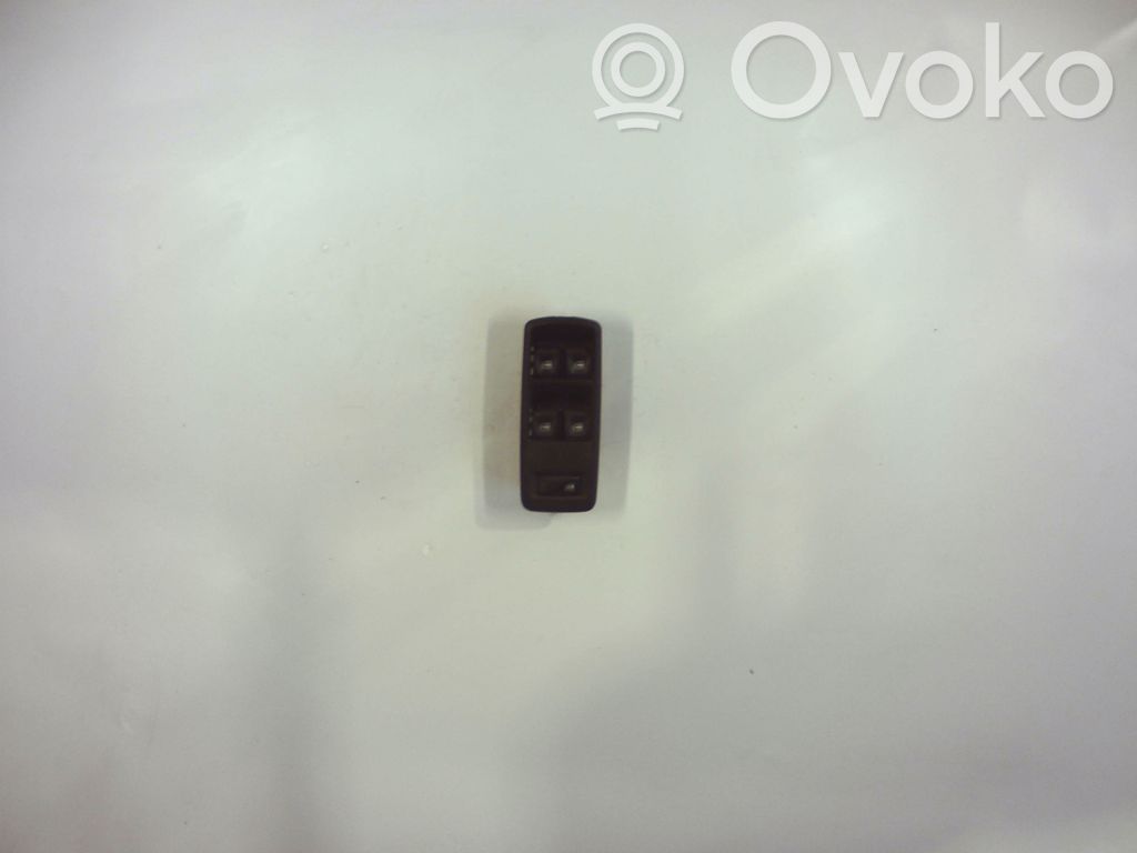 Interruptor del elevalunas eléctrico   254116484R