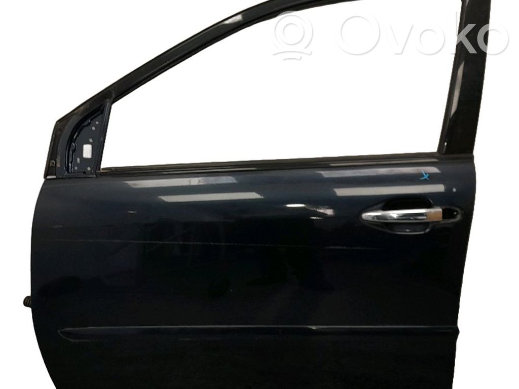 Puerta delantera   6700248060