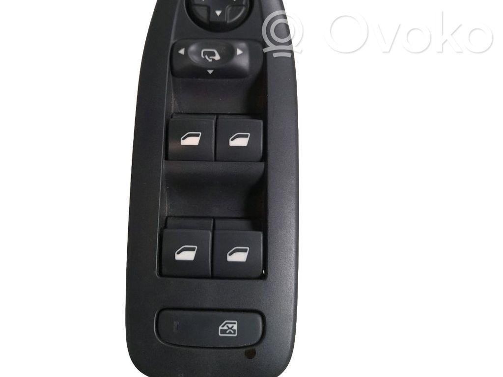 Peugeot 2008 I Comutator comandă geamuri electrice 