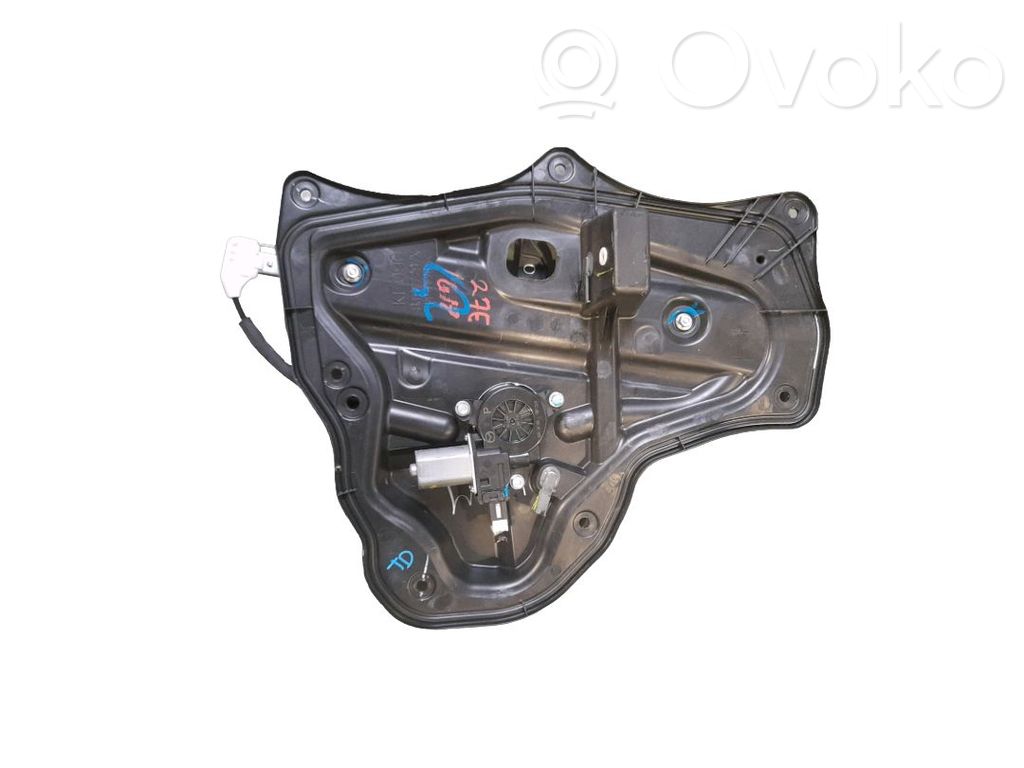 Mazda 3 II Regulador de puerta delantera con motor 