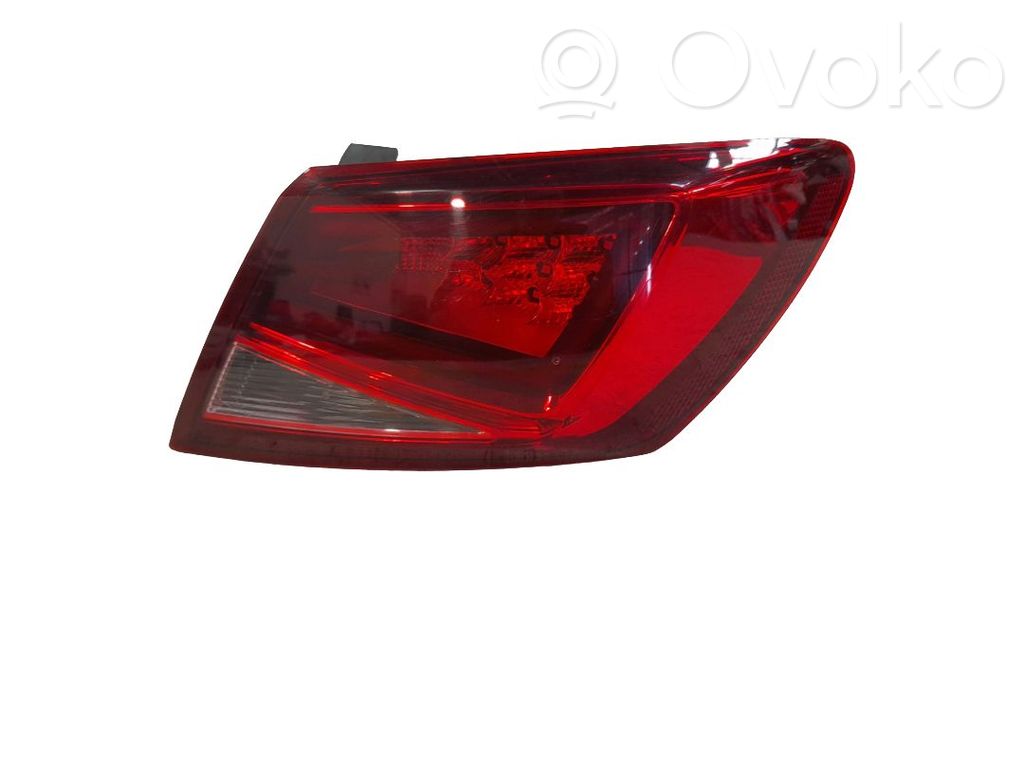 Seat Leon (5F) Feux arrière / postérieurs