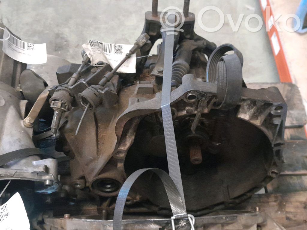 Fiat Fiorino Caja de cambios manual de 5 velocidades