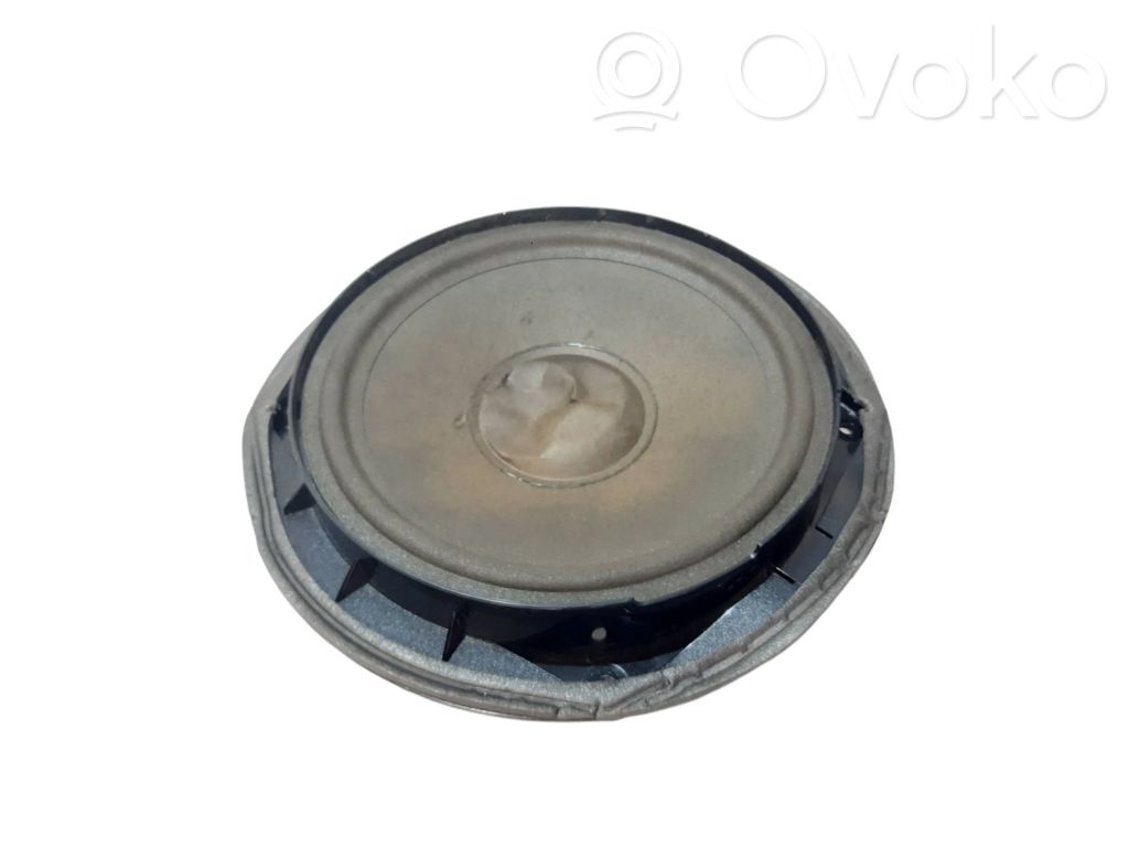 Audi A4 S4 B6 8E 8H Etuoven kaiutin 
