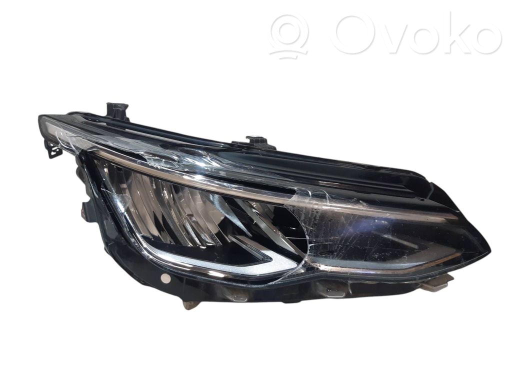 Volkswagen Golf VIII Phare frontale 