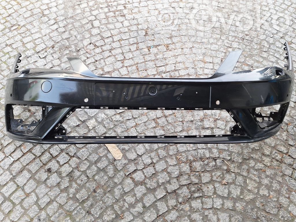 Seat Leon (5F) Front bumper 