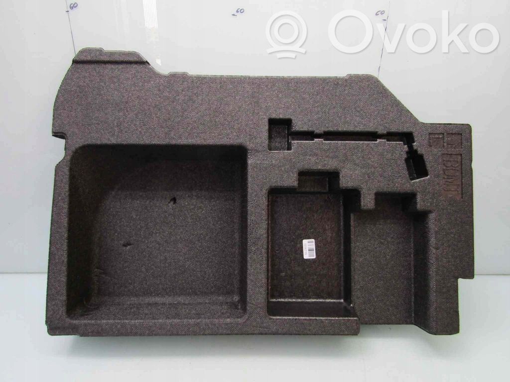 Parcel shelf   BDMT688MZ