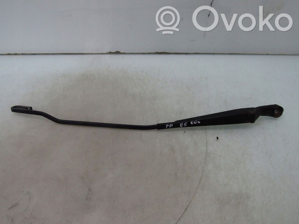 Volkswagen PASSAT B5 Etupyyhkimen sulan varsi 