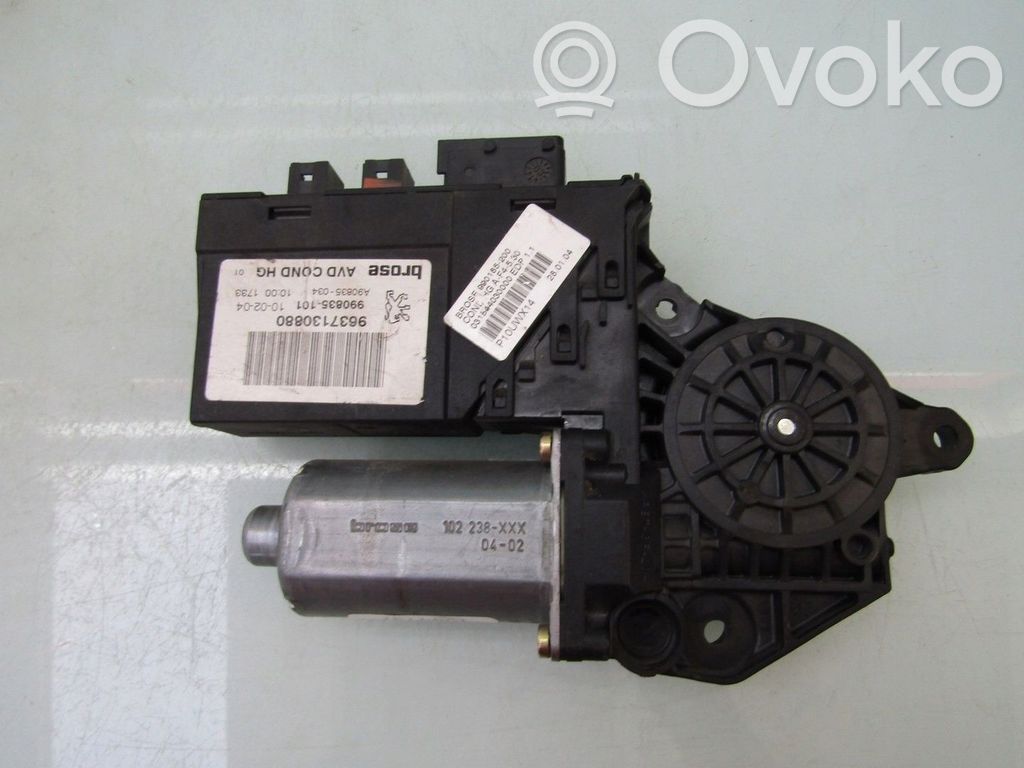 Peugeot 307 Silnik regulatora szyby drzwi przednich 