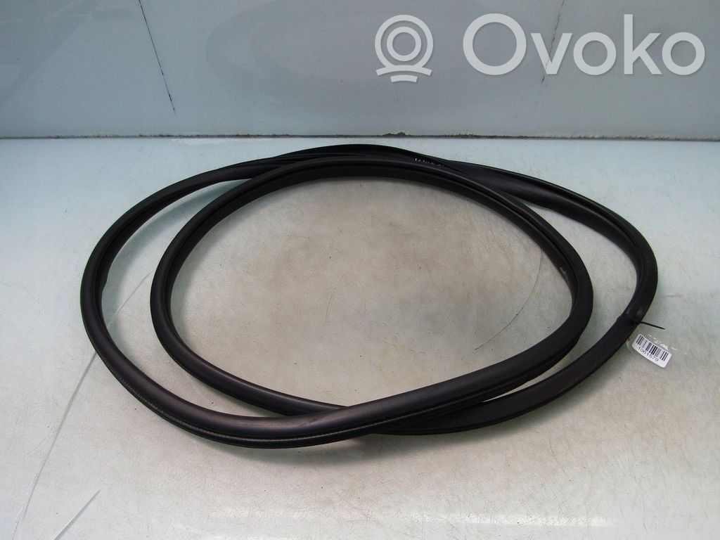 Mazda CX-30 Front door rubber seal 