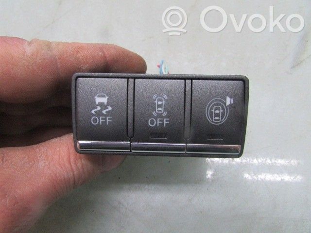 Infiniti M Other switches/knobs/shifts 