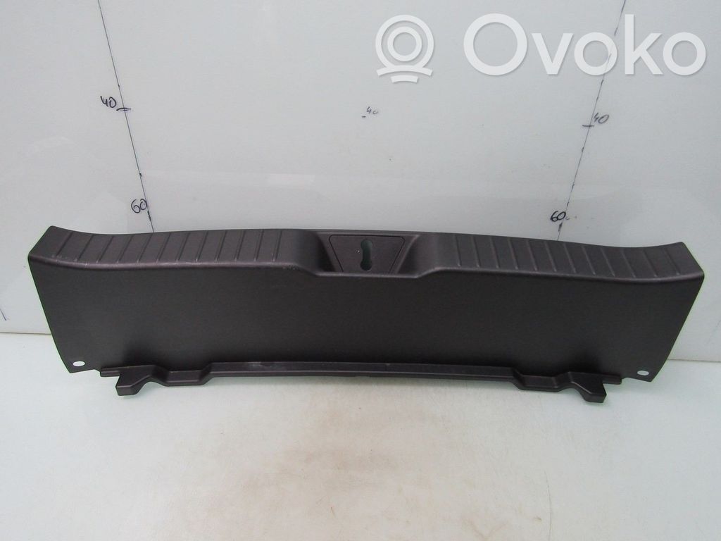 Mazda 3 Protector del borde del maletero/compartimento de carga 