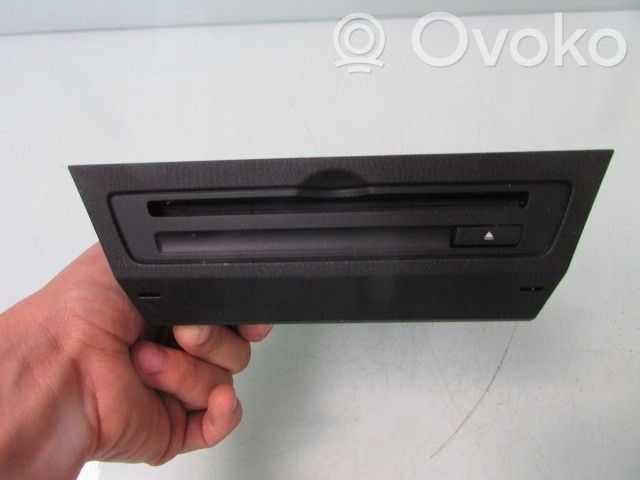 Mazda 2 Front door interior handle 