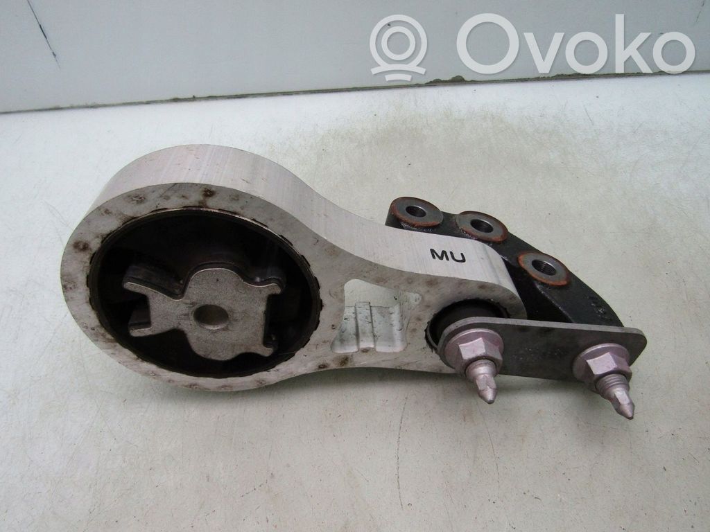 Engine mounting bracket   MX30,22R,SANEK