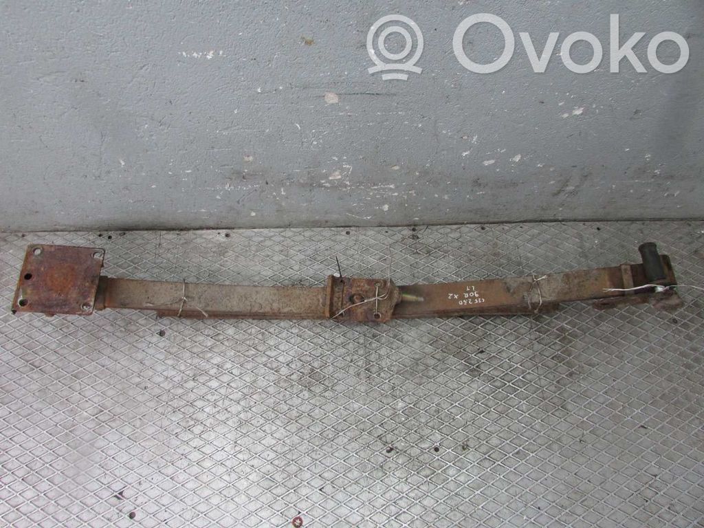 Blattfeder vorne   5D,90R