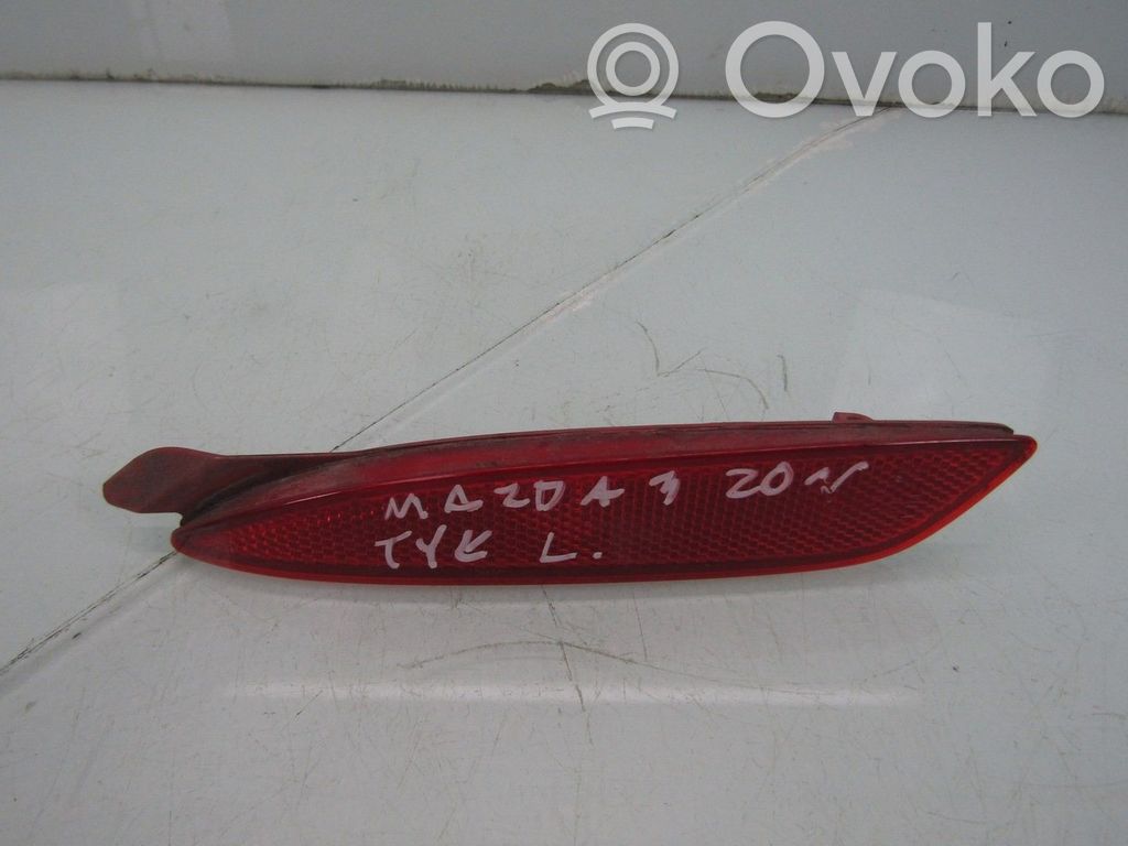 Mazda 3 Reflector delantero 