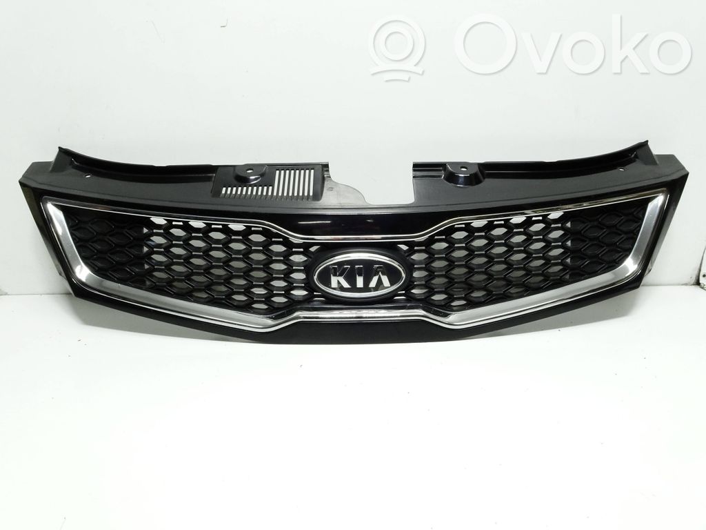 KIA Ceed Etupuskurin ylempi jäähdytinsäleikkö 