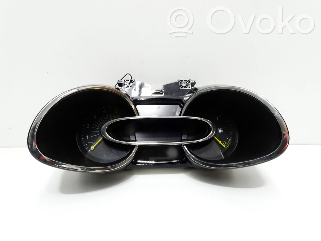 Renault Clio IV Speedometer (instrument cluster) 