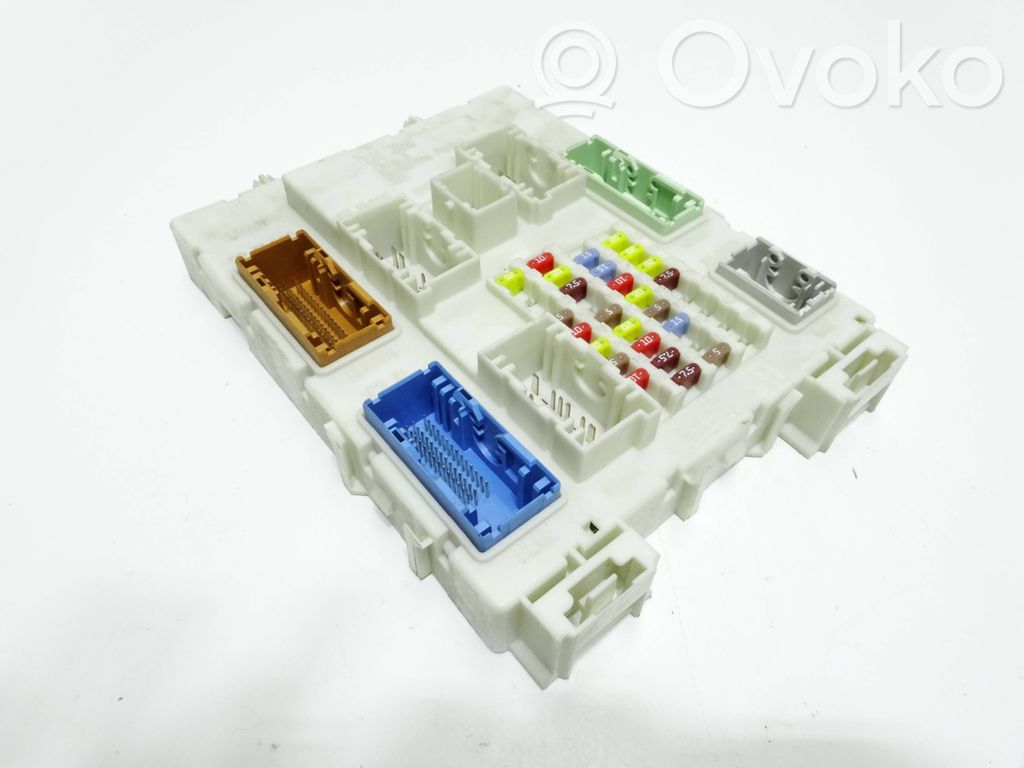 Ford Focus Fuse module 
